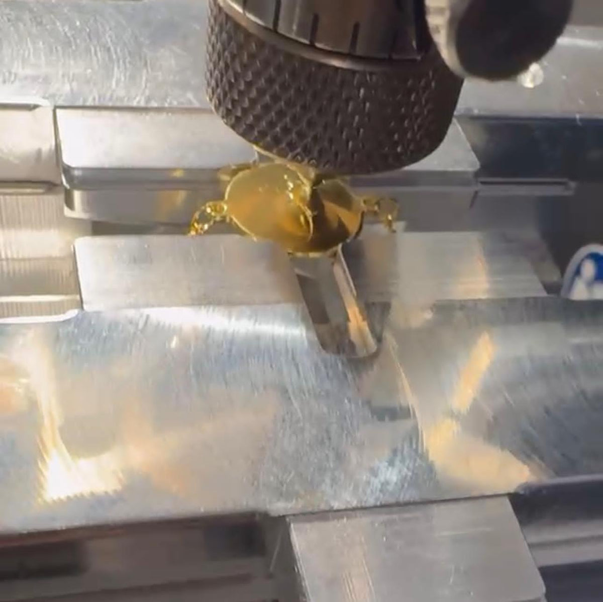 We engrave & ship your jewelry