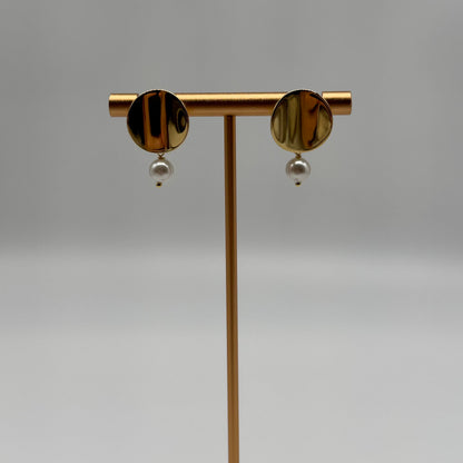 Pearl Stud Earrings in 925 Sterling Silver, 18K Gold Plated