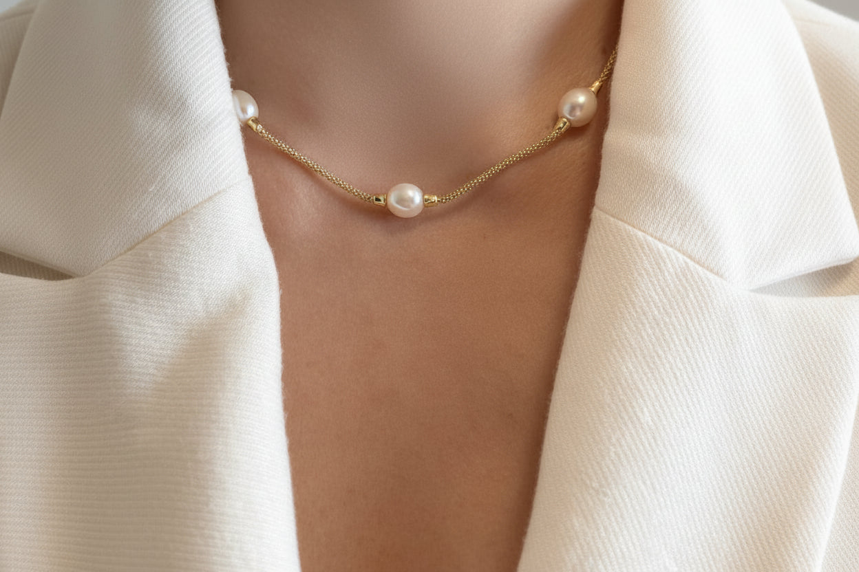 Pearl Necklace, 925 Sterling Silver, 18k Gold Plated, Elegant Jewelry for Weddings and Special Occasions
