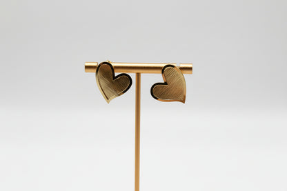 18K Gold Plated Heart Earrings Made of 925 Sterling Silver - Modern & Elegant