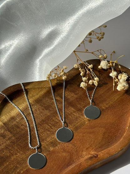 Personalized Engraved Necklace Initials Names Date Pendant Round 925 Sterling Silver Rhodium-Plated 16 mm
