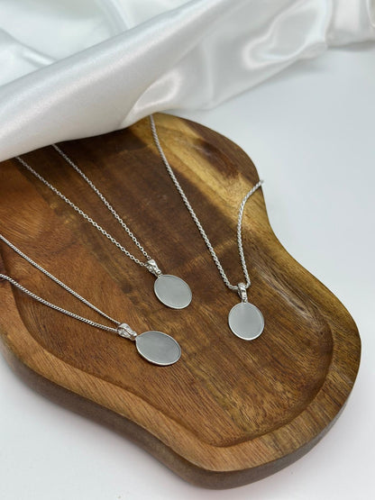 Personalized Engraved Handprint Footprint Oval Pendant Necklace 12x15 mm 925 Sterling Silver Rhodium Plated