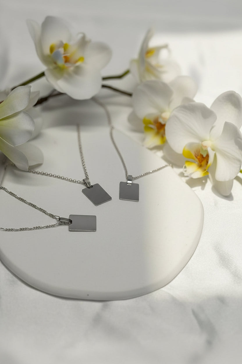 Personalized Necklace Rectangle Pendant Zodiac Engraving 925 Silver Rhodium Plated 16x12 mm