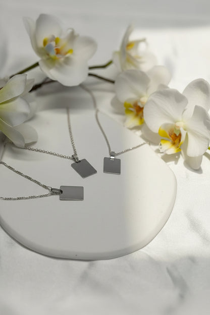 Personalized Necklace Rectangle Pendant Zodiac Engraving 925 Silver Rhodium Plated 16x12 mm